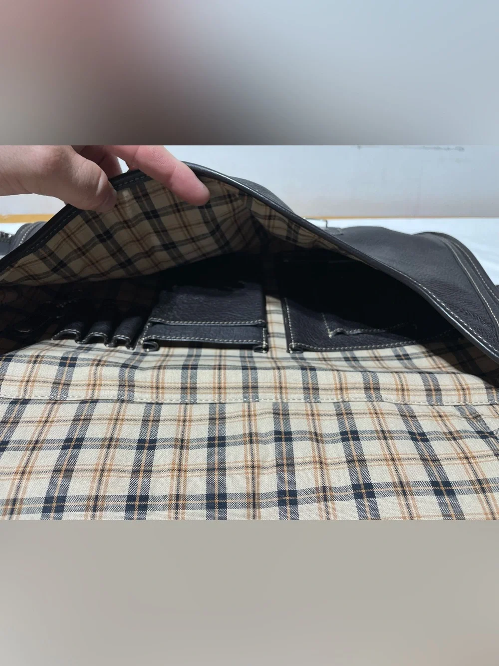 Levenger Bomber Briefcase Brown Pebbled Leather Expandable Laptop Messenger Bag